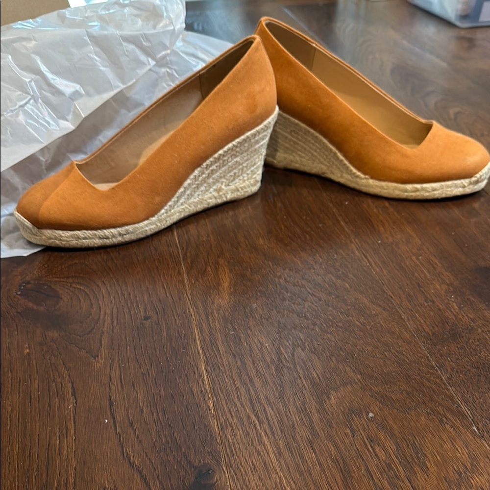 Brand new Sueded Espadrille Wedges in Pale Clay